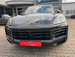 Schwarz Gebraucht 2024 Porsche Cayenne S E-Hybrid SUV | 97.450 €