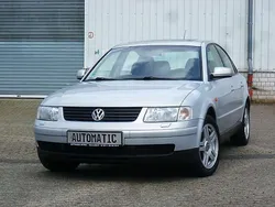 Silber Gebraucht 2000 VW Passat Highline Limousine | 3.998 € (Teuer)