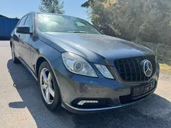 Grau Gebraucht 2009 Mercedes E250 Limousine | 5.900 € (Fairer Preis)