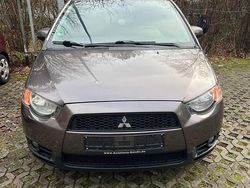 Braun Gebraucht 2012 Mitsubishi Colt Kleinwagen | 2.199 € (Guter Preis)