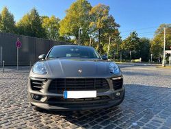 Grau Gebraucht 2017 Porsche Macan S SUV | 31.200 € (Fairer Preis)