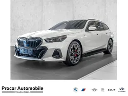 Weiß Neu 2025 BMW i5 M Sport Limousine | 79.990 € (Teuer)