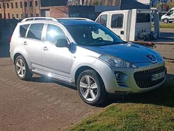 Silber Gebraucht 2009 Peugeot 4007 SUV | 3.500 € (Fairer Preis)
