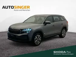 Graphitegrau metallic Gebraucht 2024 Skoda Kodiaq Selection SUV | 42.920 € (Superpreis)
