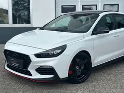 Weiß Gebraucht 2019 Hyundai i30 N Performance Limousine | 18.950 € (Guter Preis)