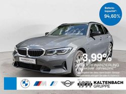Grau Gebraucht 2022 BMW 320e Sport Line Kombi | 24.890 € (Fairer Preis)