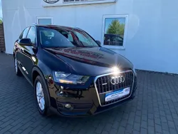 Schwarz Gebraucht 2013 Audi Q3 Comfort SUV | 14.950 € (Fairer Preis)