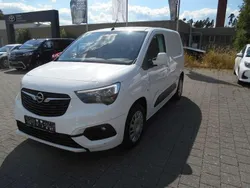 White jade Gebraucht 2020 Opel Combo Edition Van / Kleinbus | 14.980 € (Guter Preis)