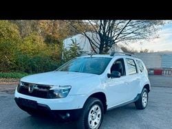Weiß Gebraucht 2013 Dacia Duster SUV | 5.899 € (Guter Preis)