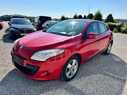 Rot Gebraucht 2009 Renault Mégane III Dynamique Kleinwagen | 2.749 € (Guter Preis)