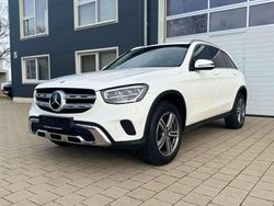 Polarweiss Gebraucht 2021 Mercedes GLC300e Business SUV | 36.590 € (Fairer Preis)