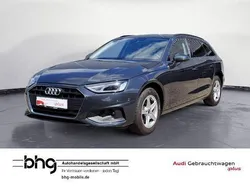 Grau Gebraucht 2022 Audi A4 Basis Kombi | 25.920 € (Guter Preis)