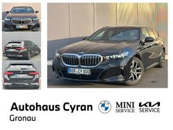 Schwarz Gebraucht 2024 BMW 520 Comfort Edition Kombi | 49.750 € (Superpreis)