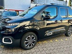 Schwarz Gebraucht 2019 Citroën Berlingo Live Van / Kleinbus | 16.990 € (Etwas zu teuer)