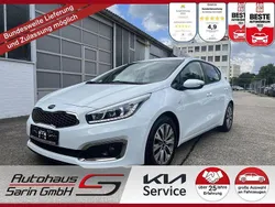 Weiß Gebraucht 2018 Kia Ceed Limousine | 13.999 € (Teuer)