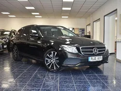 Schwarz Gebraucht 2020 Mercedes E300 Avantgarde Kombi | 22.870 € (Fairer Preis)