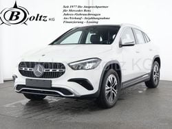 Weiß Gebraucht 2024 Mercedes GLA180 SUV | 36.500 € (Guter Preis)