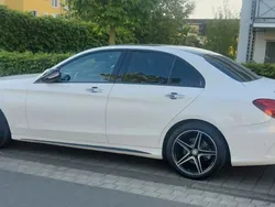 Weiß Gebraucht 2017 Mercedes C400 AMG line Limousine | 28.850 € (Fairer Preis)