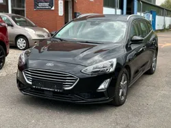 Schwarz Gebraucht 2019 Ford Focus Cool & Connect Kombi | 9.290 € (Fairer Preis)