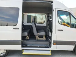 Weiß Gebraucht 2024 Mercedes Sprinter Van | 52.299 €
