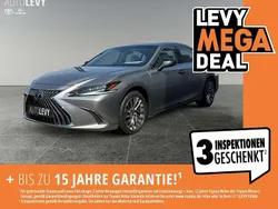 Braunsilber Gebraucht 2023 Lexus ES300H Limousine | 44.980 €