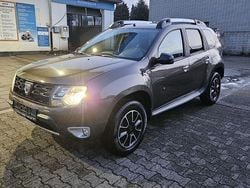 Braun Gebraucht 2017 Dacia Duster Black Shadow SUV | 10.900 € (Guter Preis)