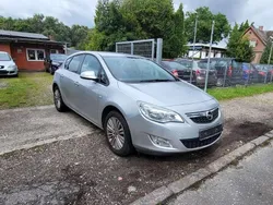 Argon silber/ice silver (m2) Gebraucht 2011 Opel Astra Design Edition Kleinwagen | 3.599 € (Guter Preis)