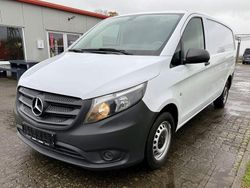 Weiß Gebraucht 2019 Mercedes Vito Van / Kleinbus | 13.990 € (Guter Preis)