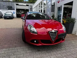 Rosso alfa Gebraucht 2013 Alfa Romeo Giulietta Veloce Kleinwagen | 5.890 € (Guter Preis)
