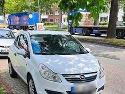 Weiß Gebraucht 2010 Opel Corsa Kleinwagen | 1.999 € (Fairer Preis)