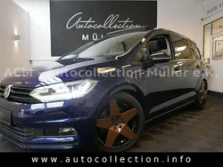 Blau Gebraucht 2018 VW Touran Van / Kleinbus | 23.497 € (Fairer Preis)