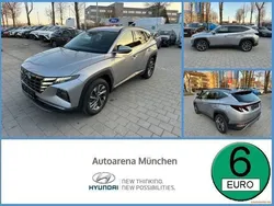 Shimmering silver Gebraucht 2024 Hyundai Tucson Select SUV | 27.475 €