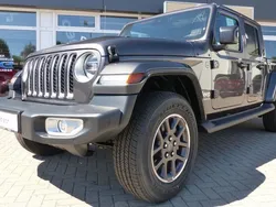 Granite crystal met. clear coa Gebraucht 2022 Jeep Gladiator Overland SUV | 57.480 € (Guter Preis)