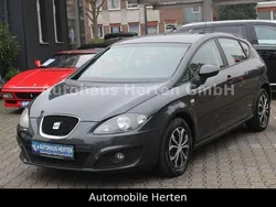 Grau Gebraucht 2011 Seat Leon Reference Limousine | 2.990 € (Superpreis)