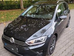 Schwarz Gebraucht 2016 VW Golf Sportsvan Allstar Van / Kleinbus | 13.500 € (Guter Preis)