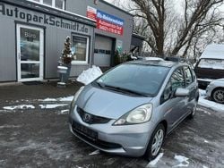 Silber Gebraucht 2009 Honda Jazz Trend Kleinwagen | 2.490 € (Fairer Preis)