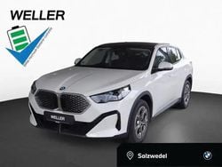 Alpinweiss iii (weiß) Gebraucht 2024 BMW iX2 Performance SUV | 38.400 € (Superpreis)