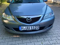 Grau Gebraucht 2002 Mazda 6 Comfort Limousine | 2.500 € (Fairer Preis)