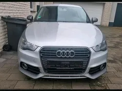 Silber Gebraucht 2020 Audi A1 Kleinwagen | 10.499 €
