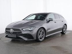 Grau Gebraucht 2024 Mercedes CLA200 Shooting Brake AMG Kombi | 34.730 € (Fairer Preis)
