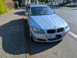 Grau Gebraucht 2009 BMW 318 Limousine | 3.100 € (Fairer Preis)