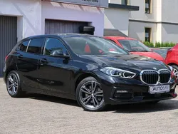 Schwarz Gebraucht 2022 BMW 118 Sport Line Kleinwagen | 20.750 € (Fairer Preis)