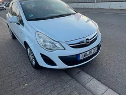 Weiß Gebraucht 2013 Opel Corsa Selection Limousine | 3.500 € (Fairer Preis)