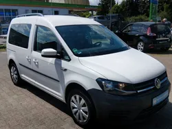 Weiß Gebraucht 2015 VW Caddy Trendline Van / Kleinbus | 8.280 € (Fairer Preis)