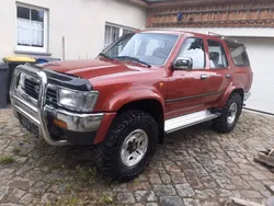 Rot Gebraucht 1993 Toyota 4 Runner SUV | 19.990 €