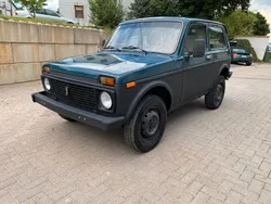 Grün Gebraucht 2007 Lada niva SUV | 4.950 € (Fairer Preis)