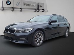 Schwarz uni Gebraucht 2021 BMW 320e Sport Line Kombi | 28.190 € (Fairer Preis)