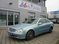 Blau Gebraucht 2002 Mercedes CLK240 Elegance Coupé | 3.990 € (Guter Preis)