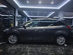 Grau Gebraucht 2015 Ford Grand C-Max Business Edition Van / Kleinbus | 8.999 € (Fairer Preis)