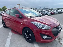 Rot Gebraucht 2013 Hyundai i30 Classic Coupé | 4.999 € (Superpreis)